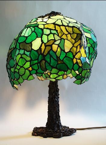 Lampada la quercia illuminata