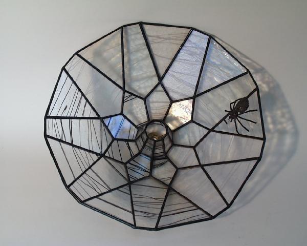 Lampada basso ragnatela non illuminata 