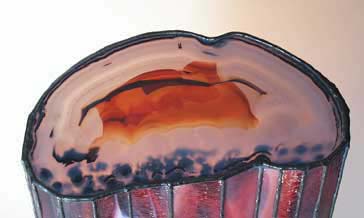 El &aacute;gata en la l&aacute;mpara grande fuego sin luz